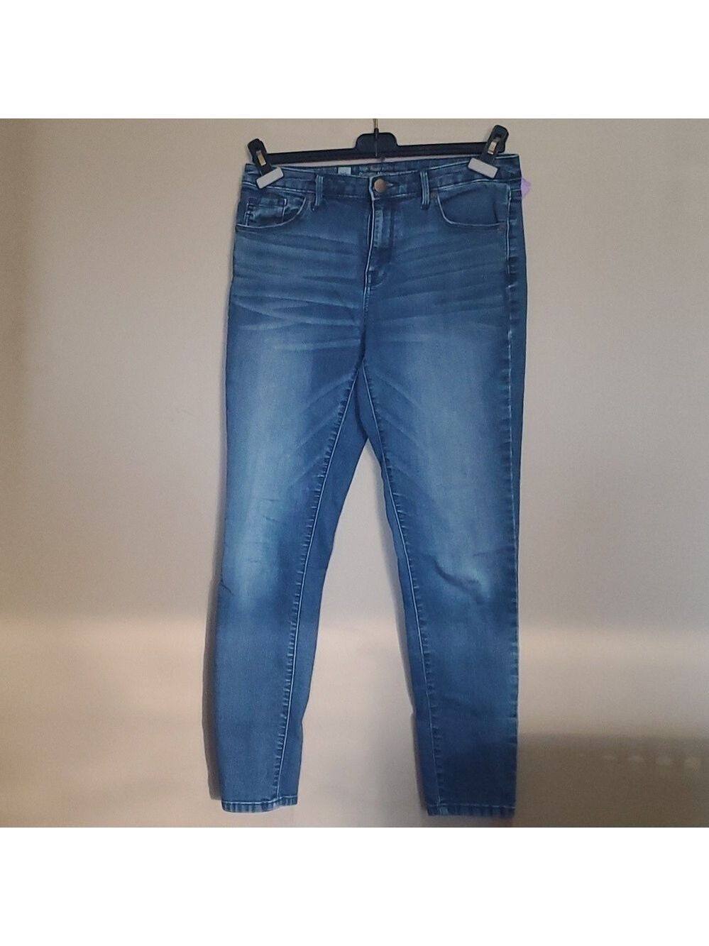Womens open jeans size 6